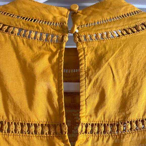 J Crew Flutter Sleeve Crocheted Lace Top in golden mustard, size S - Picture 7 of 7